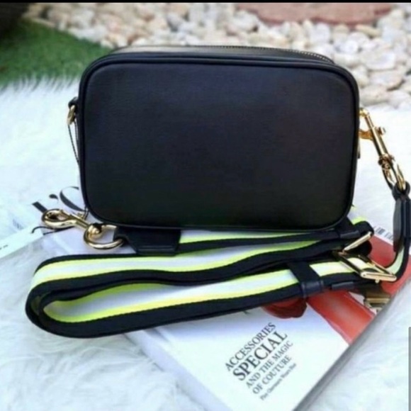 New authentic Marc jacobs flash leather crossbody - Picture 1 of 7